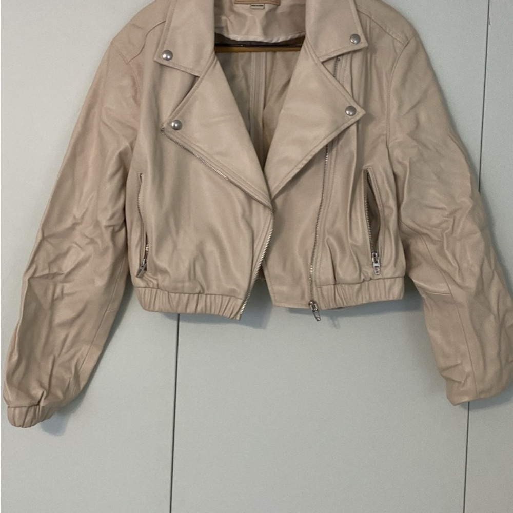 Blank NYC Authentic Women's Beige vegan Leather Jacket large
